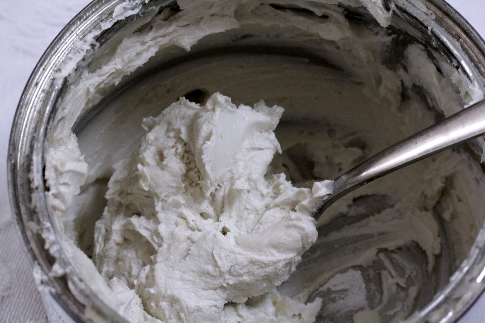 Lilyfield Life White Wax, Liming Wax Make your own