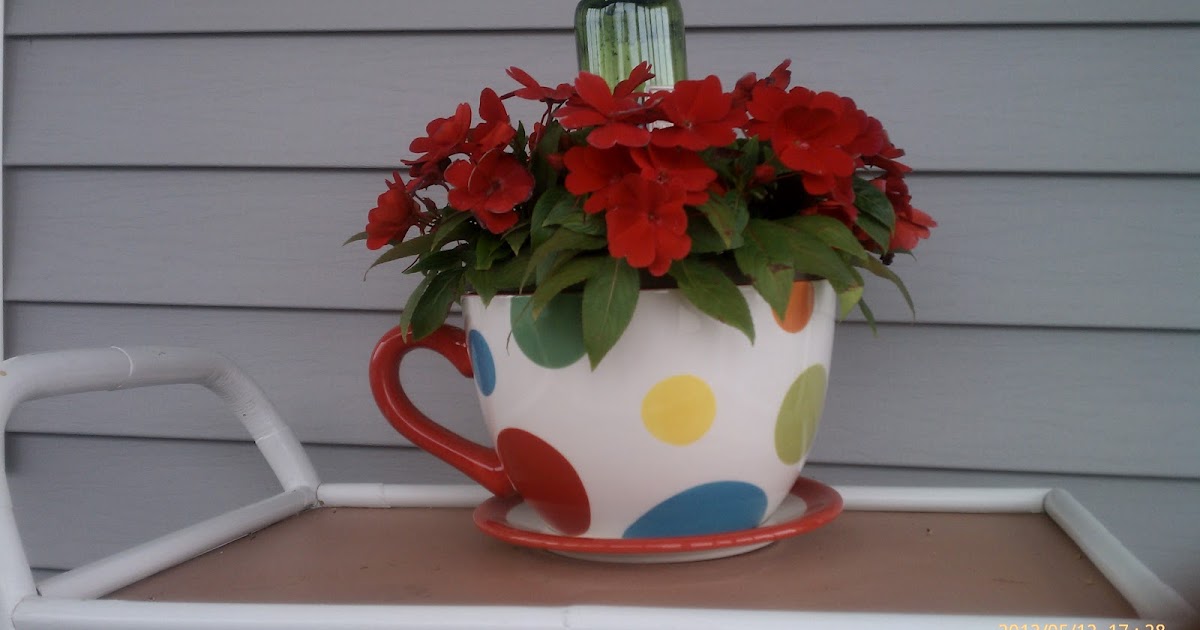Enjoy Life Anyway Neat way to keep potted plants watered