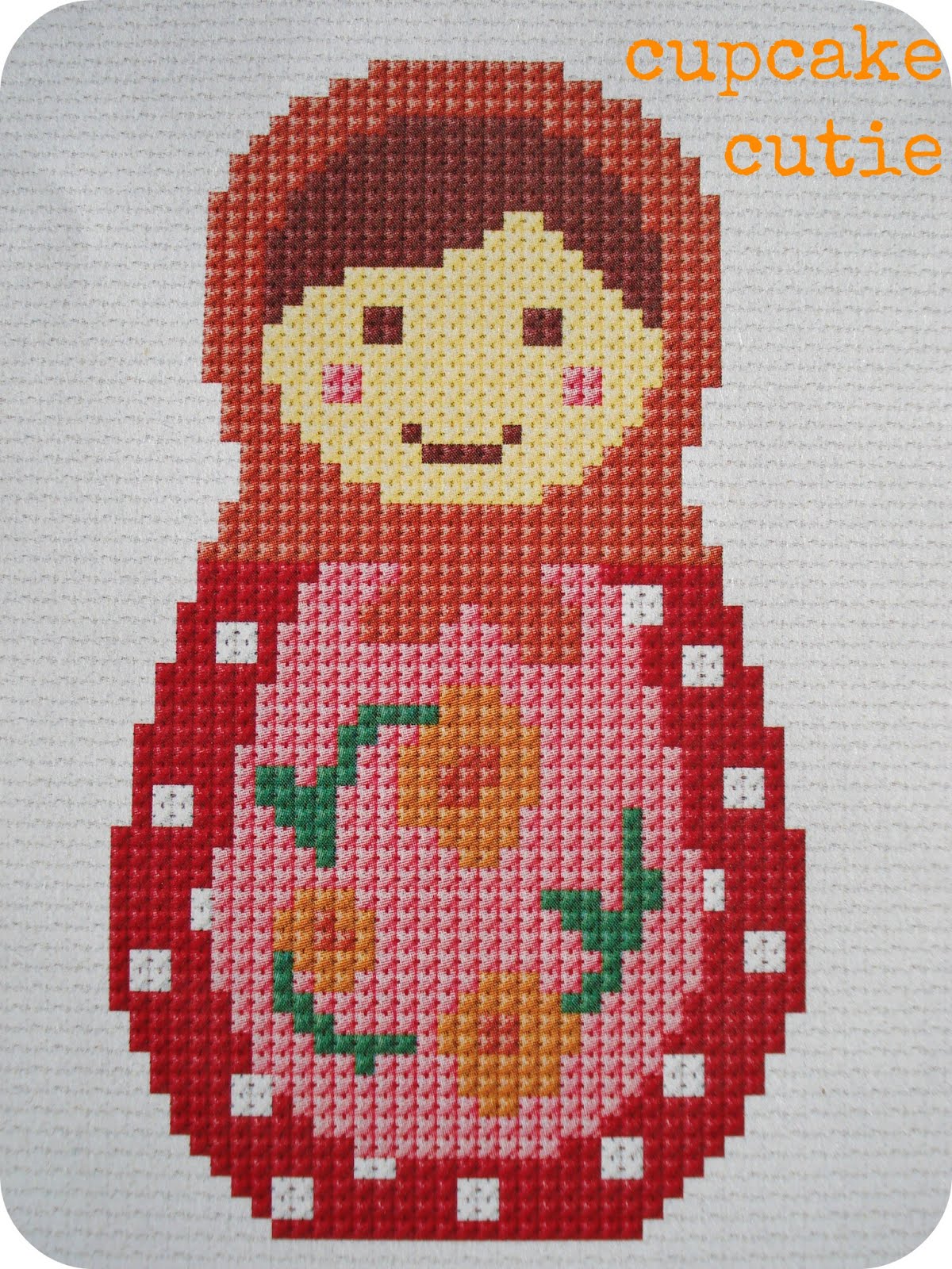cupcake cutie Free Babushka cross stitch pattern