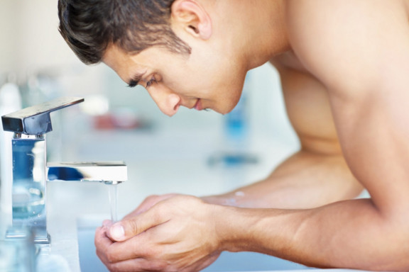 [Image: ccah-lam-trang-da-cho-nam-gioi-3.jpg]