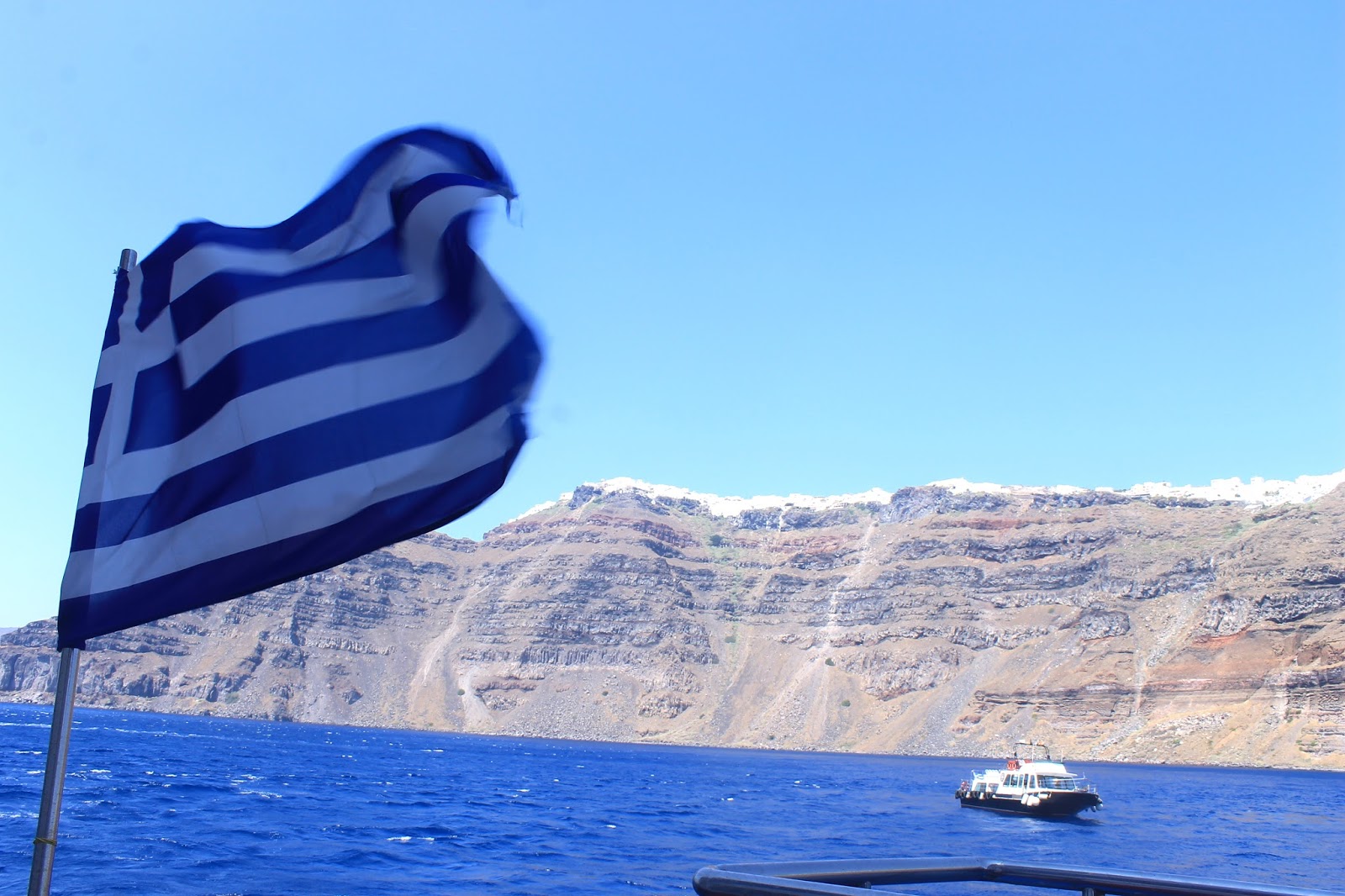holiday at greek islands santorini 1