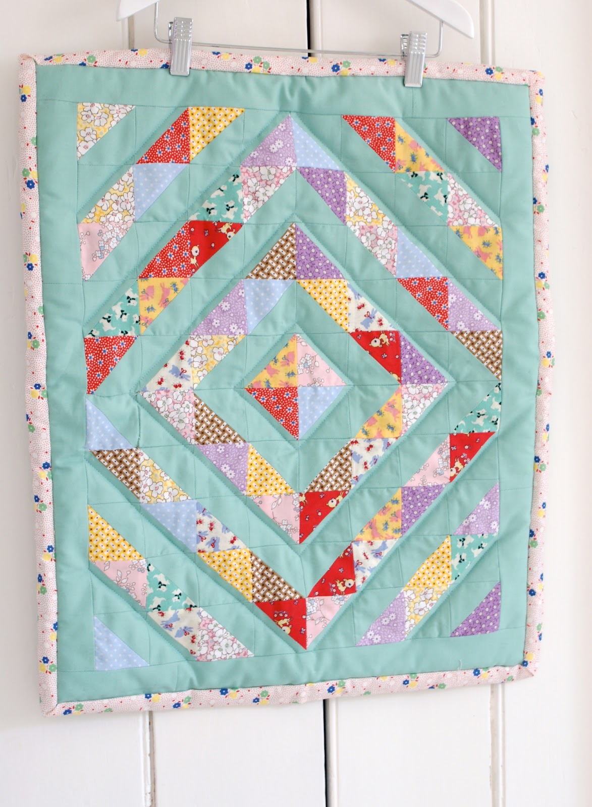 MessyJesse - a quilt blog by Jessie Fincham: 1930 s Doll Quilt