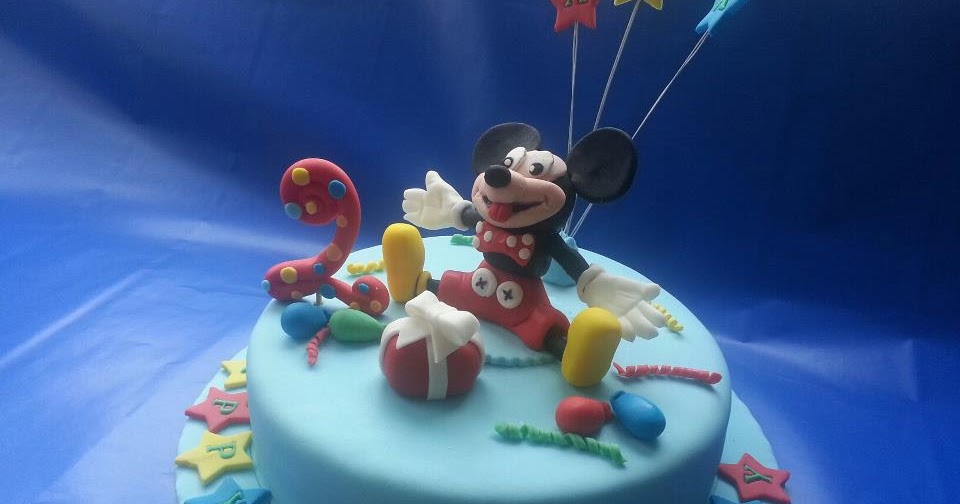 Pasta Sarayim MICKY MAUS ve MAKYAJLI PASTA