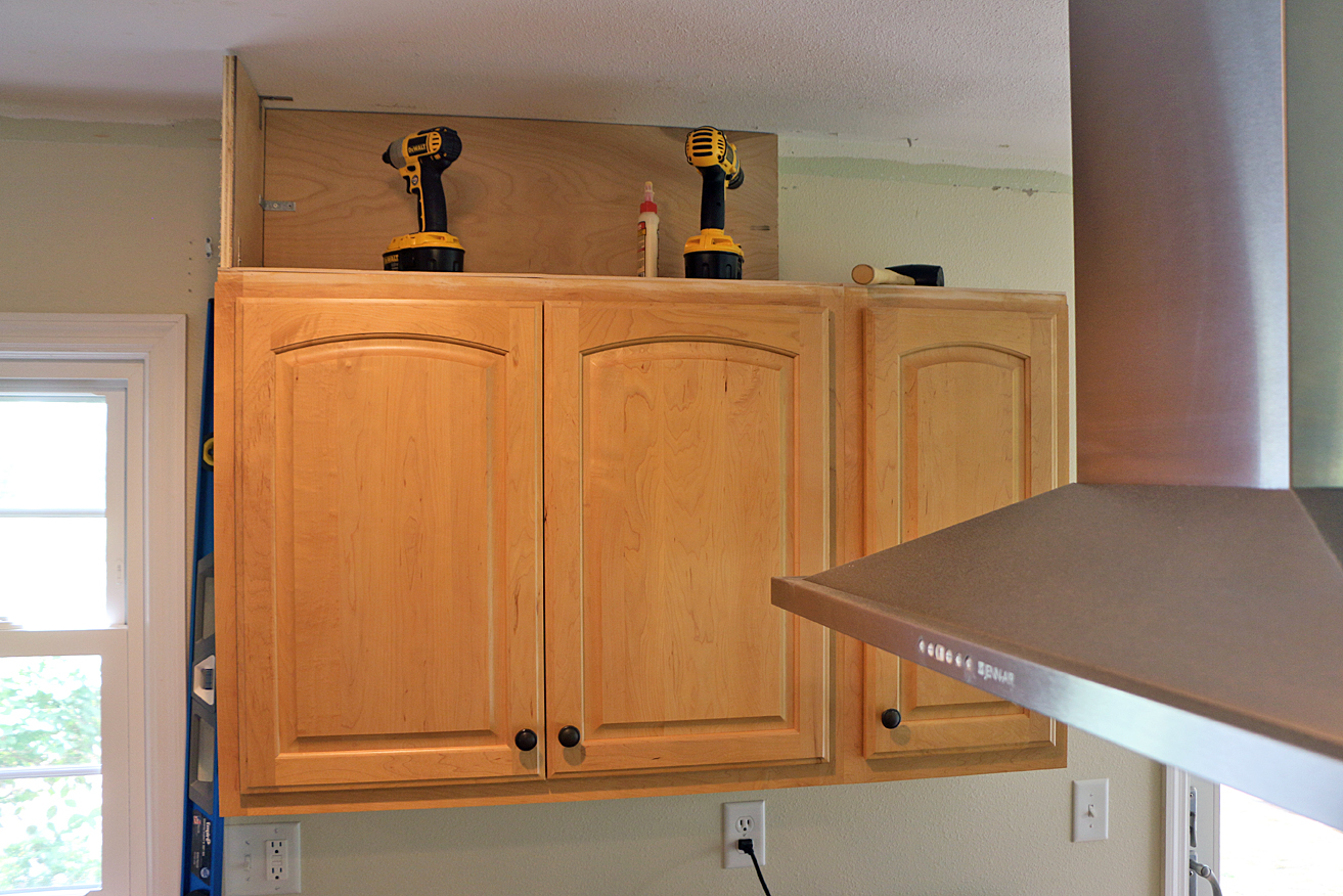 kitchen wall cabinet not dropped cedil ing