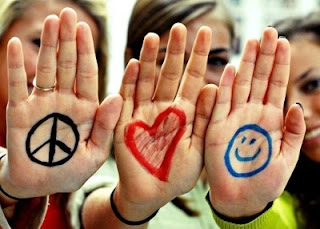PEACE LOVE AND HAPPINESS, ONE DAY !