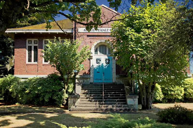 Loving Washington State Former Auburn Carnegie Library