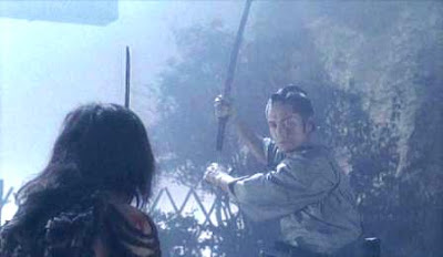 Izo (2004).