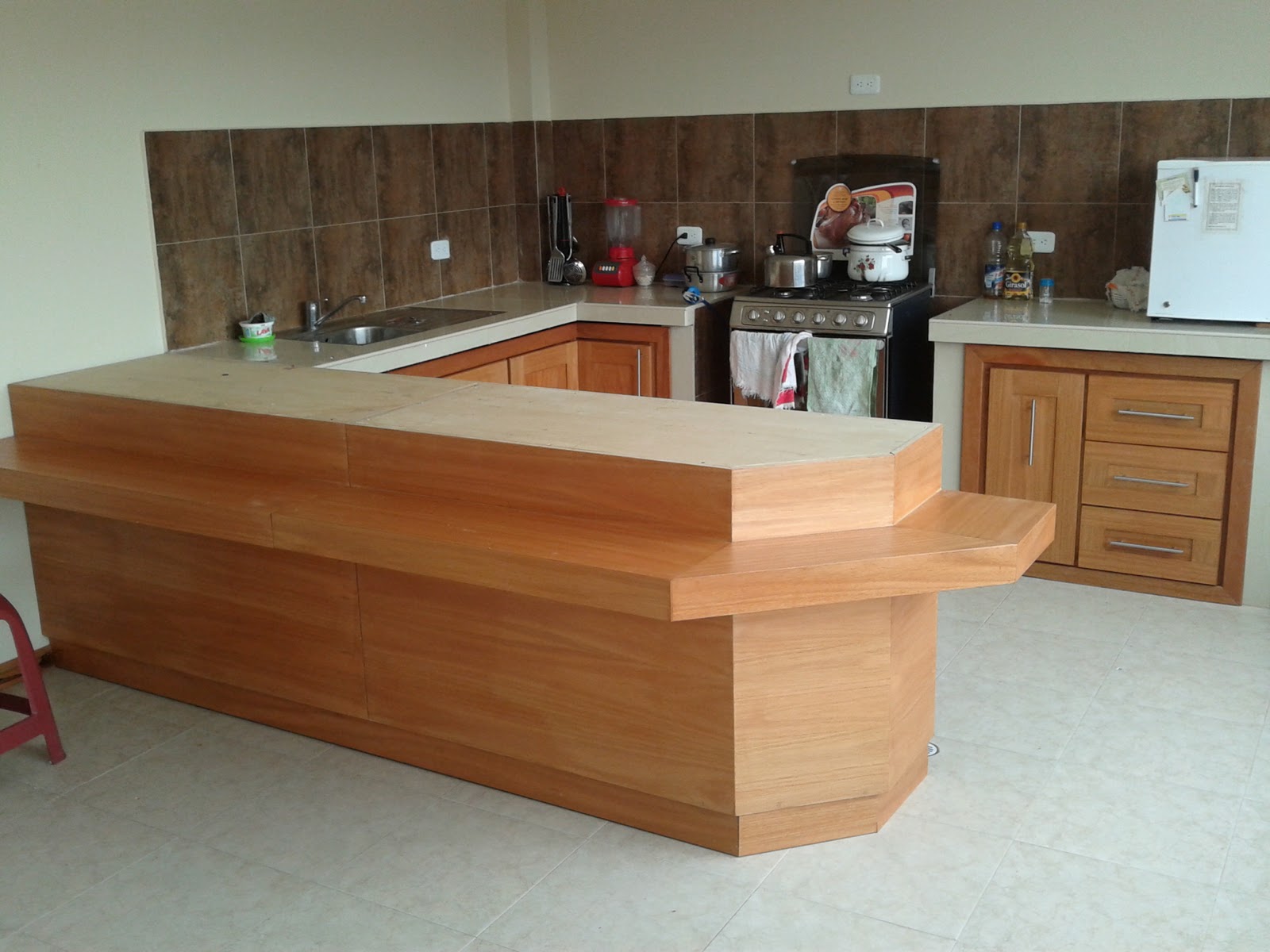 Muebles y decoración: muebles de cocina para departamentos Mesones para cocinas