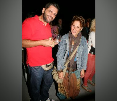 Απίστευτο: Πως είναι σήμερα η «κόρη» του Γιάννη Μπέζου στο «Άκρως Οικογενειακόν»; Απίστευτο: Πως είναι σήμερα η «κόρη» του Γιάννη Μπέζου στο «Άκρως Οικογενειακό..