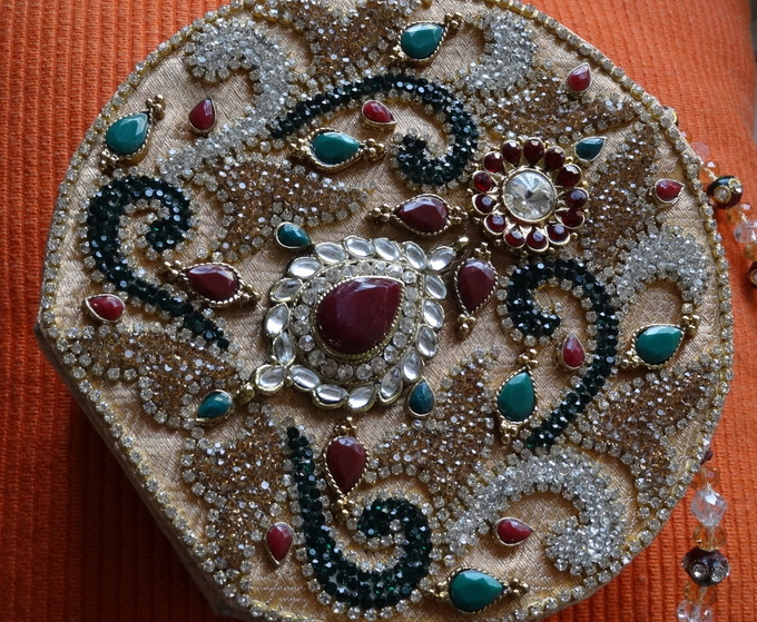 Café com Chai Clutch Indiana