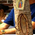 Aparente imagen de la Virgen de Guadalupe aparece en un árbol