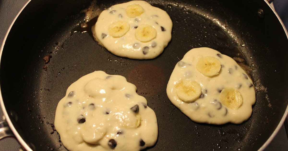 Pink Squared Banana Yogurt Pancakes