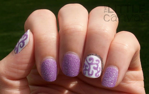zoya stevie curly- nail art