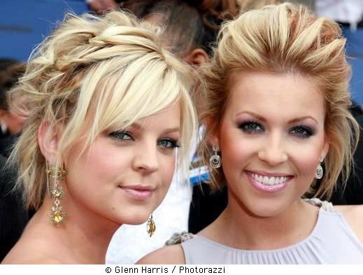 Girls Updo hairstyle Pictures