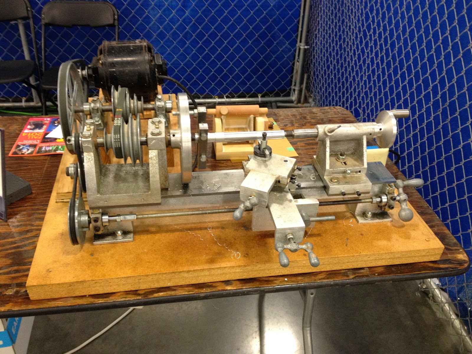 handverker maker faire gingery lathe