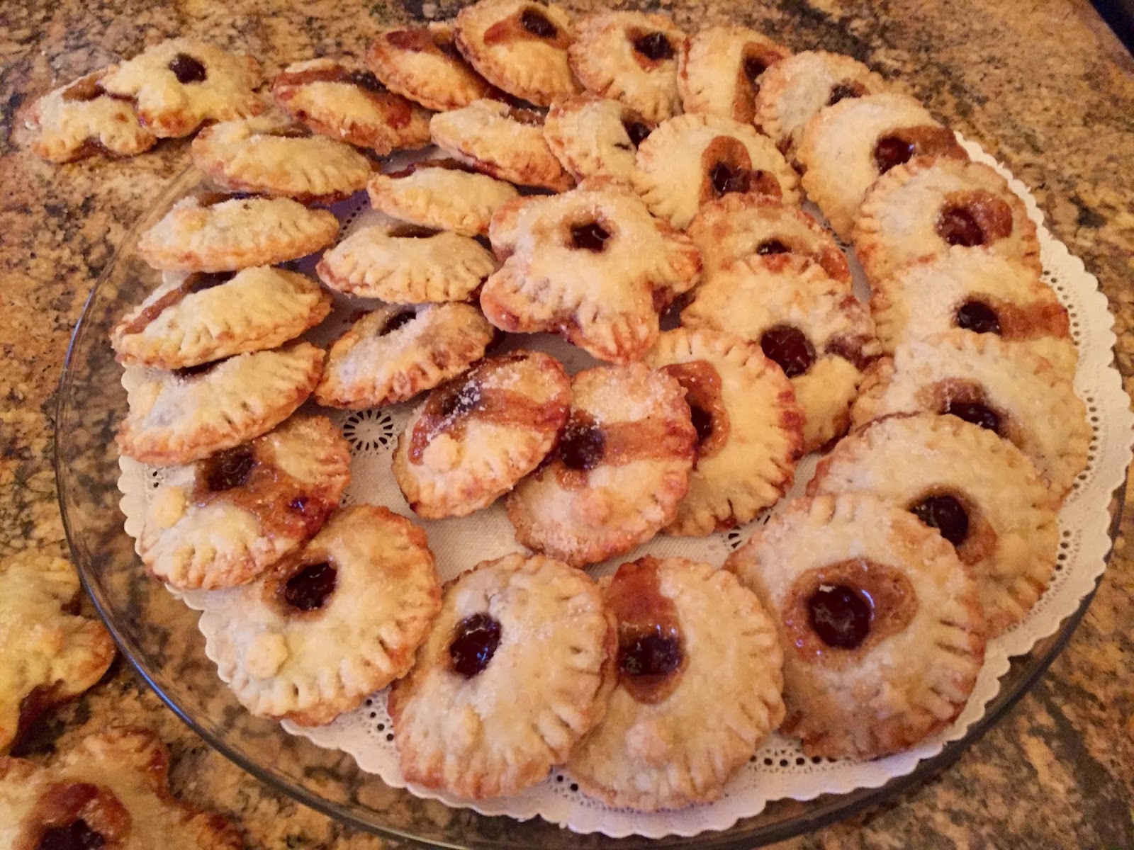 Toffee pecans buttery momontimeout amish yummly köstliche candies masterofkitchen glossary quickhomemaderecipes fudgery jodygraham hasstopped timeout KFUNdamentals: Christmas At Our House - Part 1 of 3