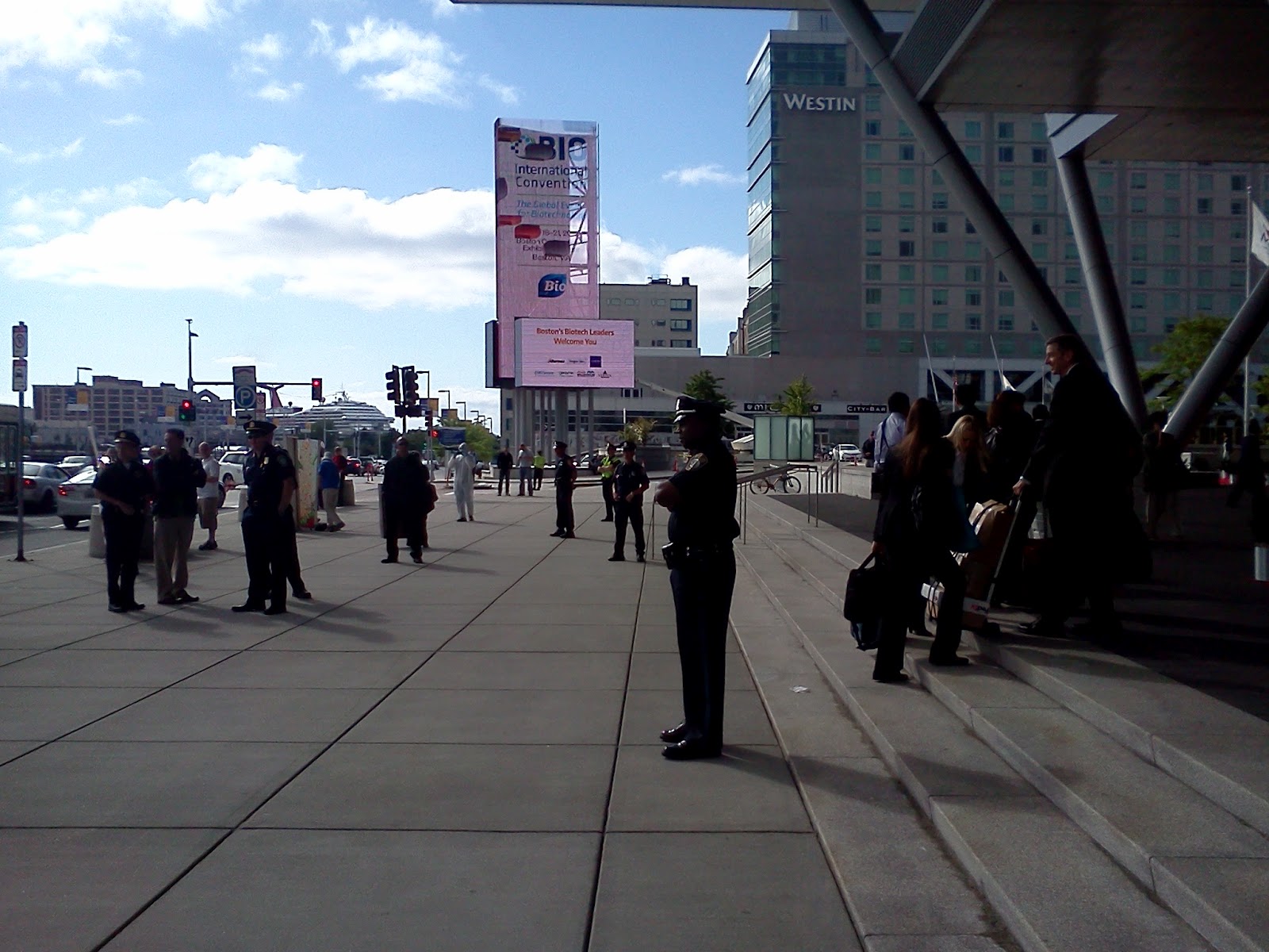 Blogging on blogging on politics and news - #opwalkabout: International