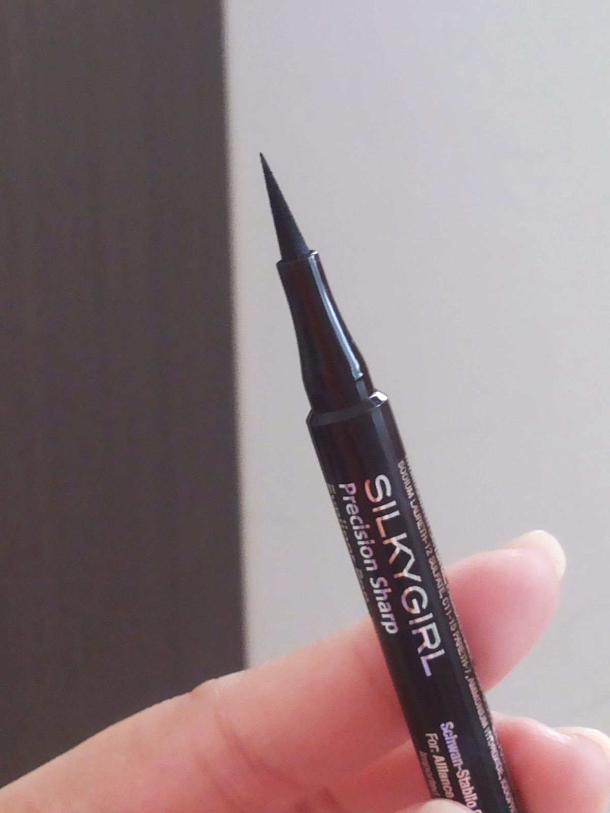 Maskara Yg Bagus my simple things silky gel eyeliner pen Maskara Yg Bagus my simple things silky gel eyeliner pen
