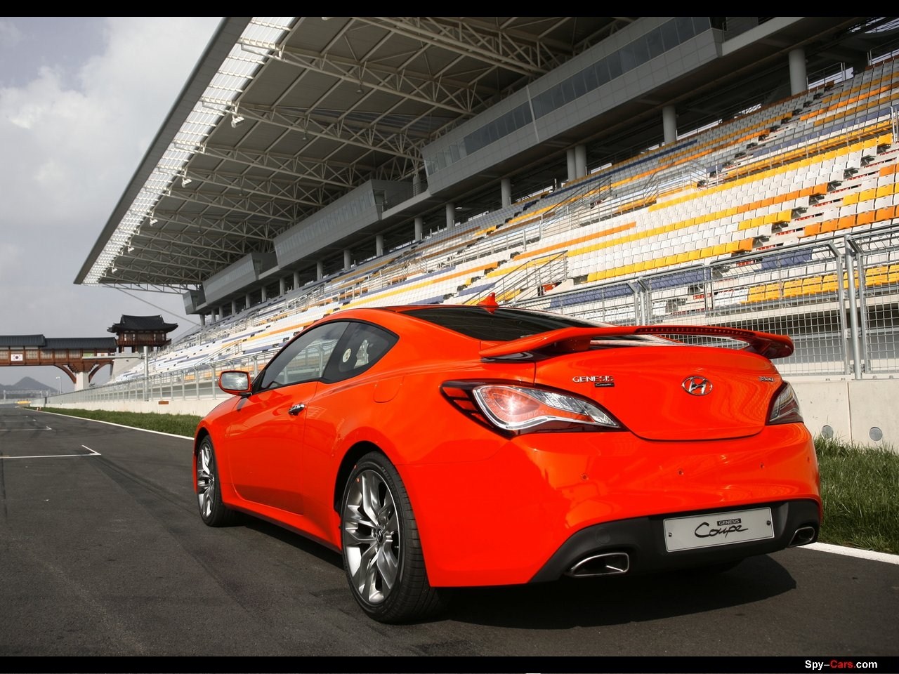 Hyundai_%2BGenesis_%2BCoupe_2013_002.jpeg