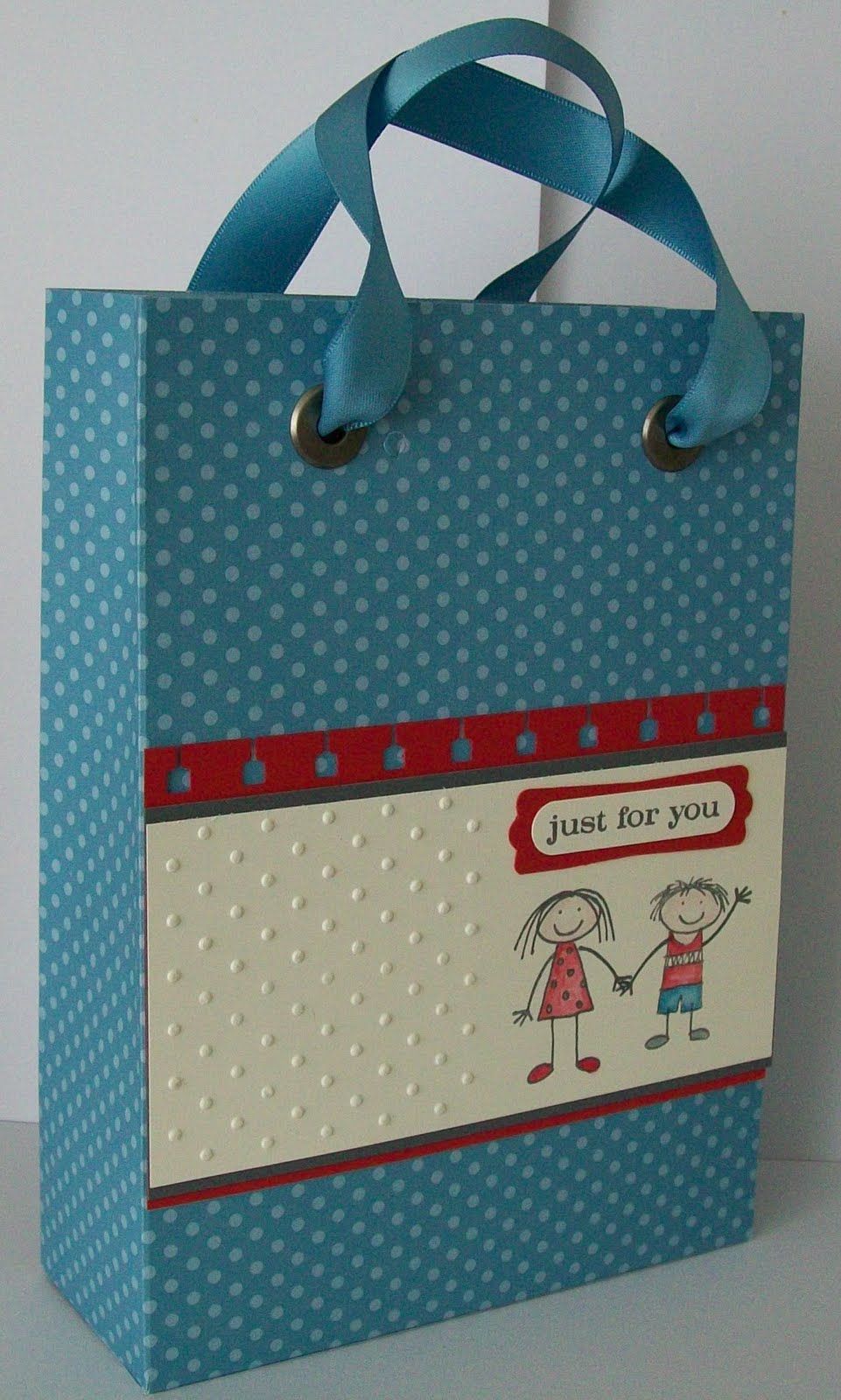 Sparkly Cards and Papercrafts Gift Bag Tutorial