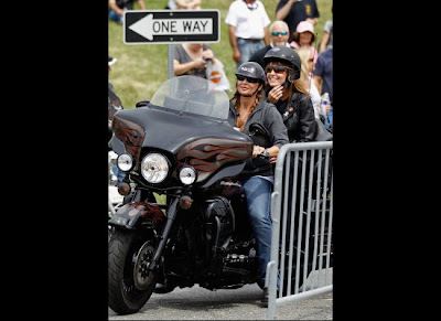 Sarah Palin Rolling Thunder Motorcycle
