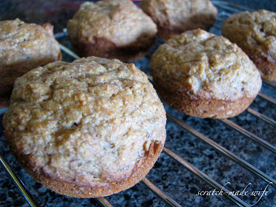 healthy banana muffins