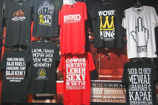 witty tees