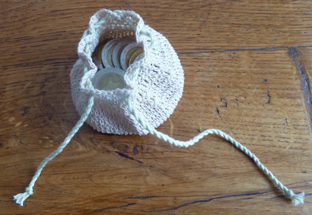 Une petite bourse au crochet