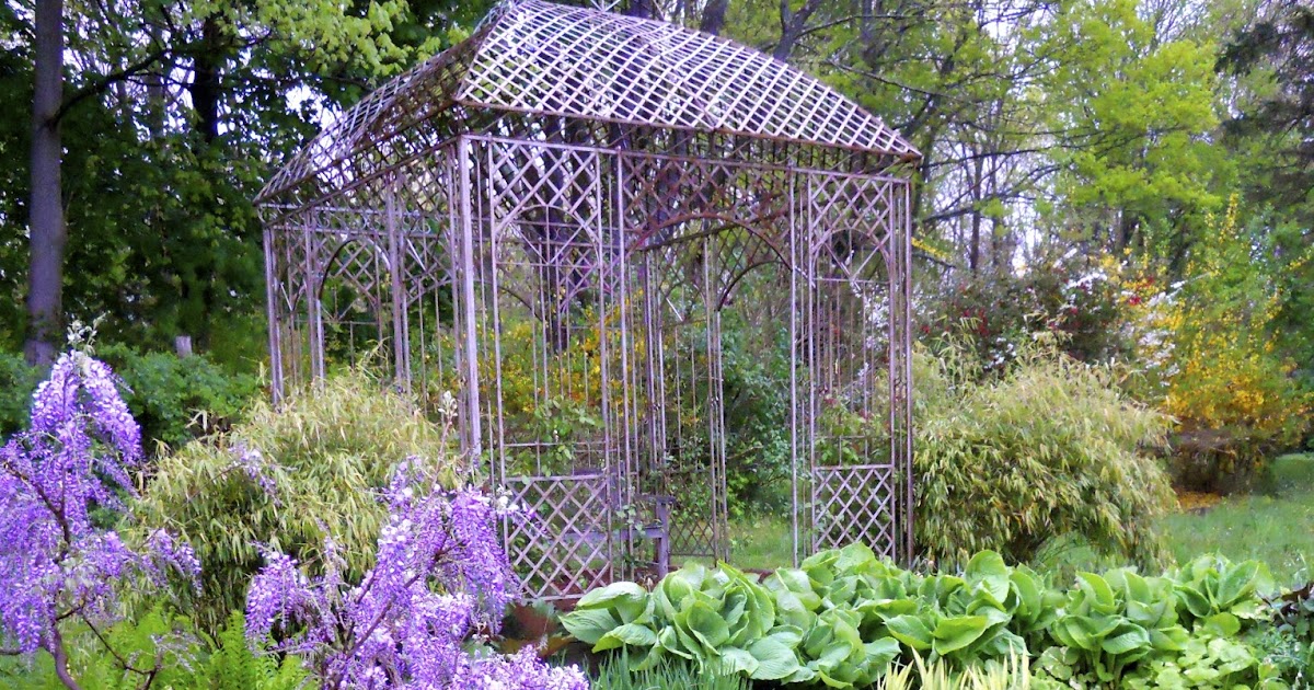 A Year In The Garden: Monet Moment