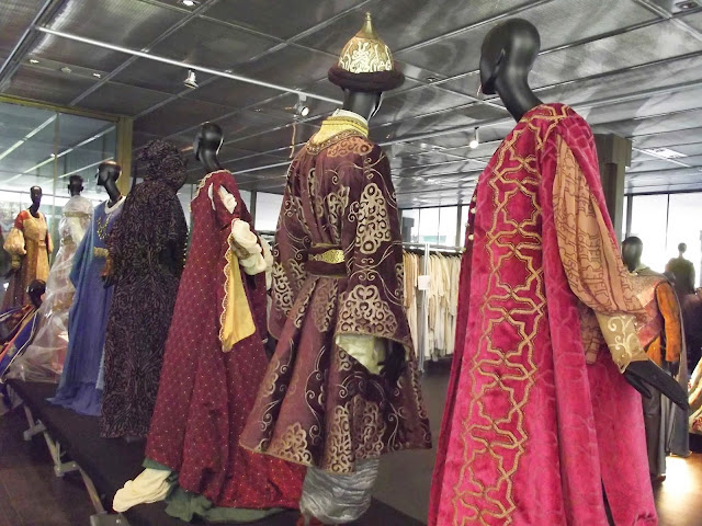 {el Atelier de Chloe} – Museo del Traje {el Atelier de Chloe} – Museo del Traje