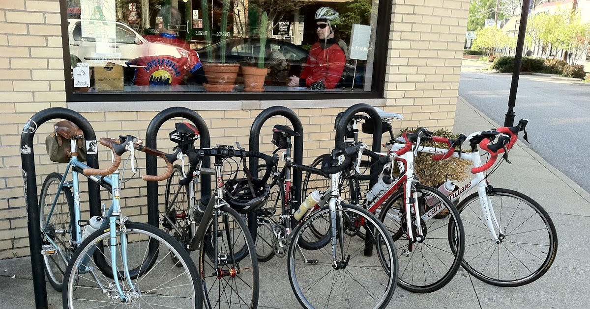 Vic's Classic Bikes Sunday morning ride with The Louisville Bicycle Club