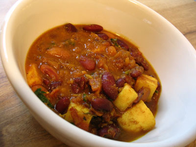 Curried Red Kidney Beans with Paneer (Paneer Rajma)