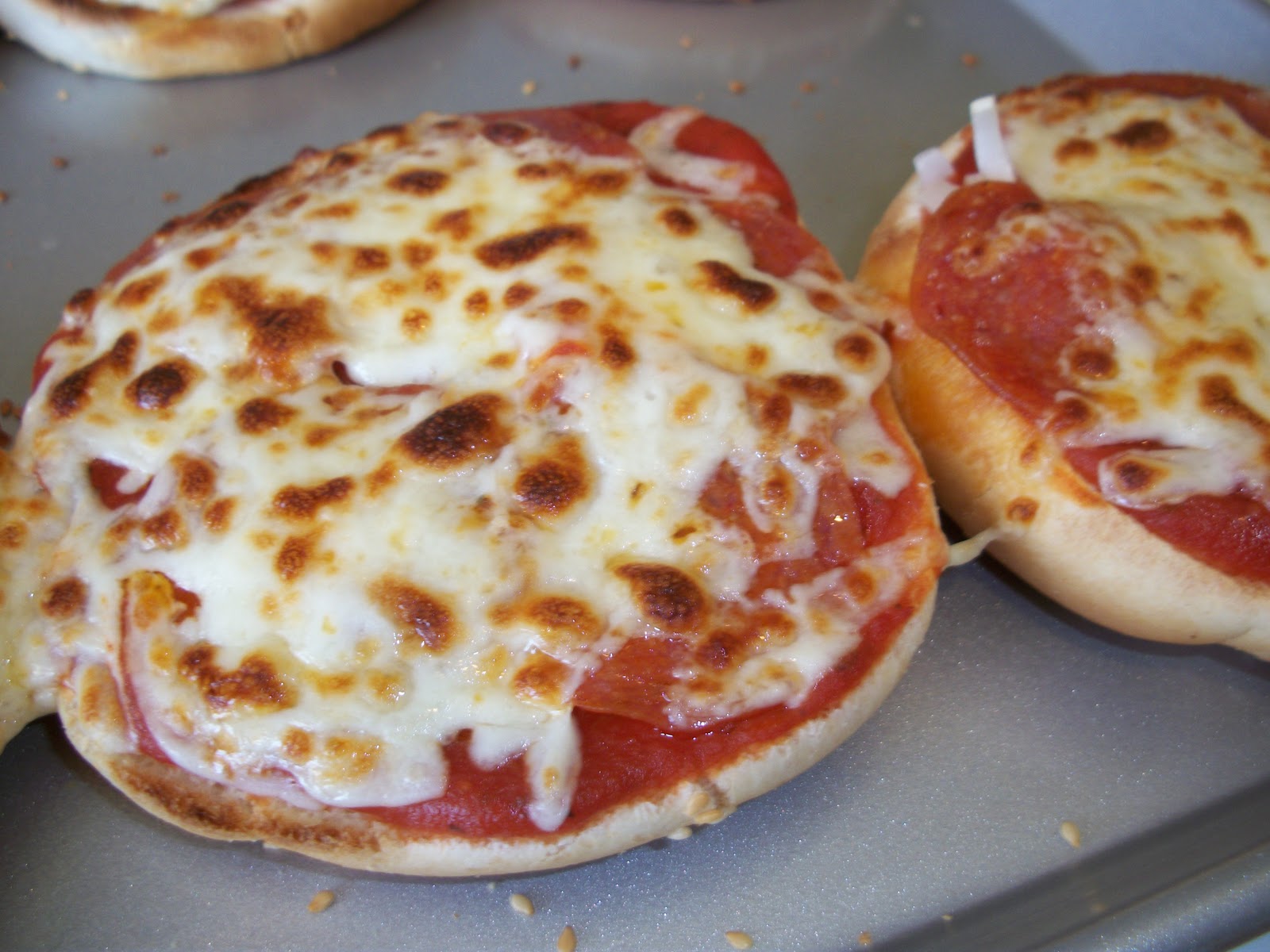 Lark's Country Heart Mini Pizza on a Bun