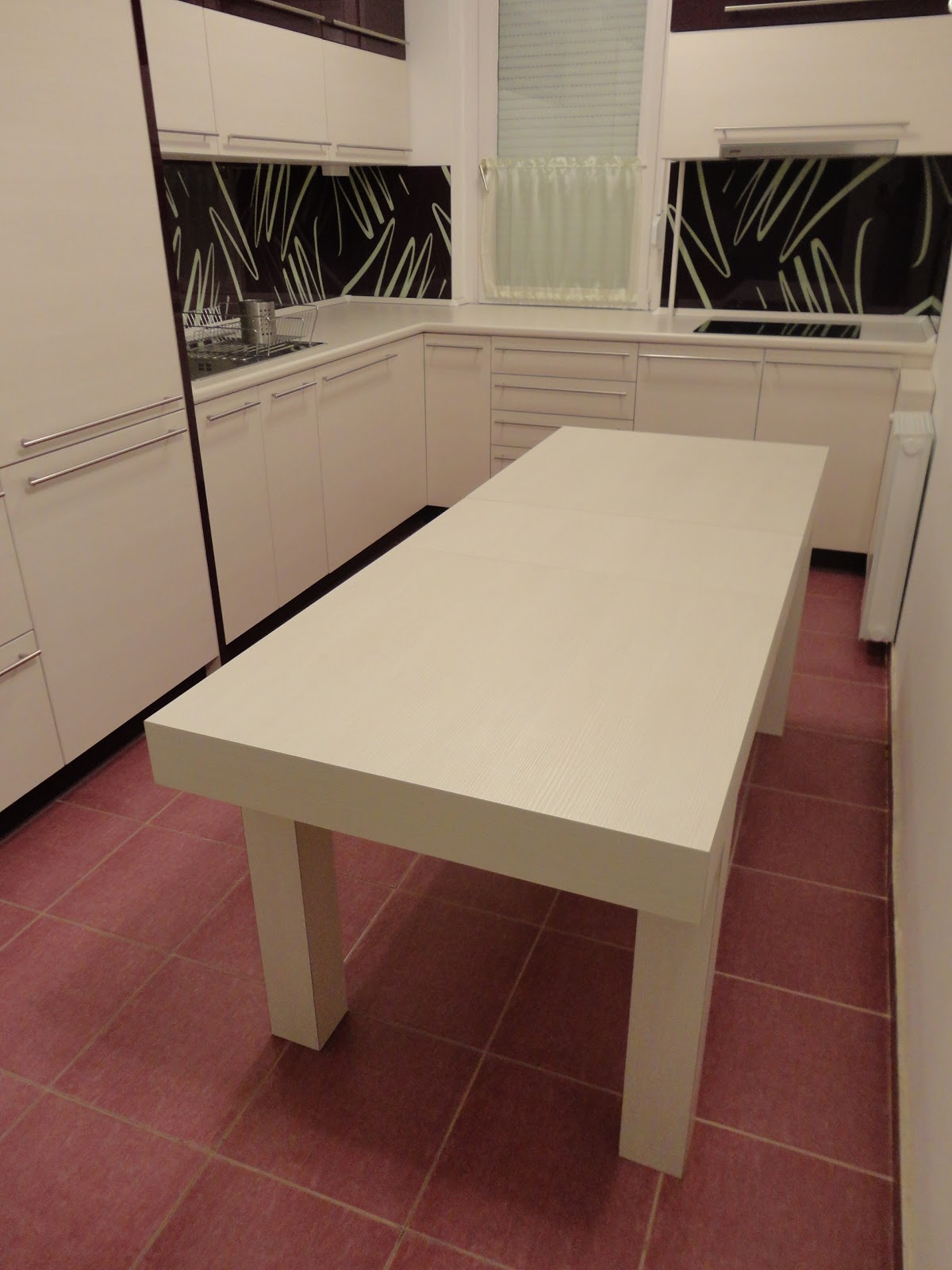PrecÃz asztalos belsÅépÃtészet, bútorgyártás, asztalos munkák ...