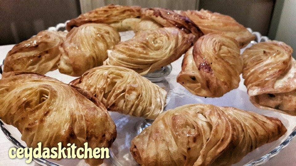 Ceyda'nın Mutfağı♡ İstiridye Börek