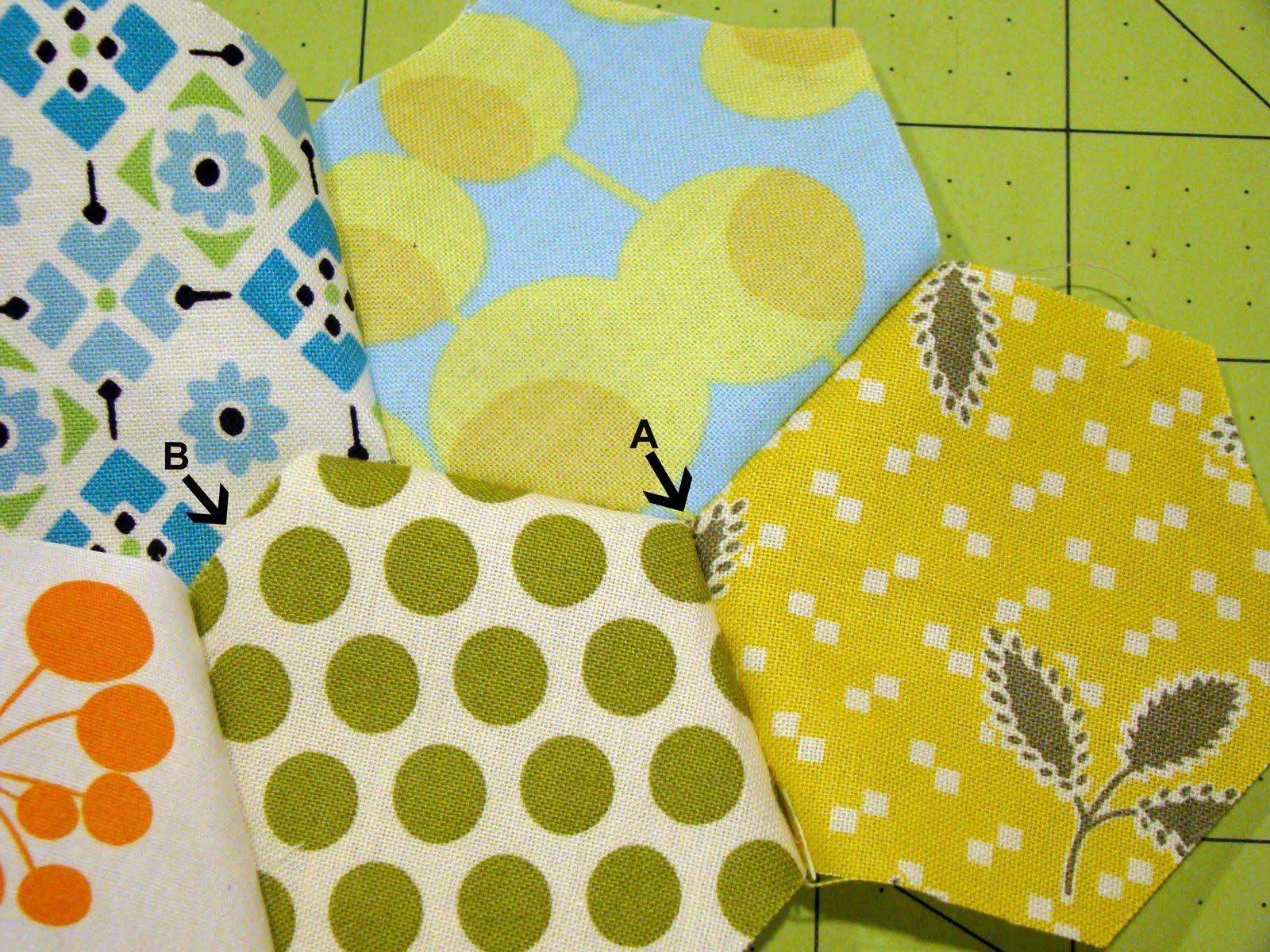 SewCraftyJess Accuquilt GO! Hexagons Placemat Tutorial