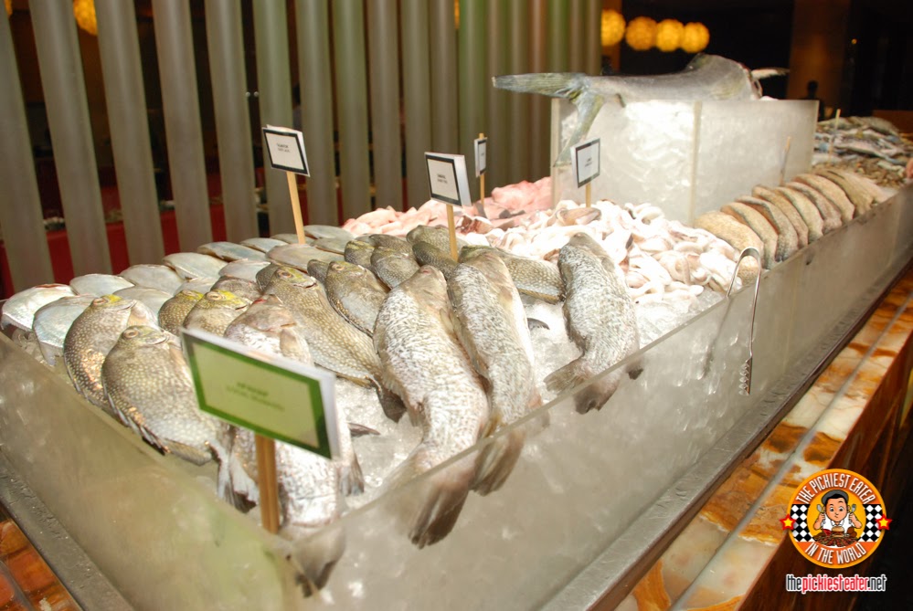 fresh seafood bar