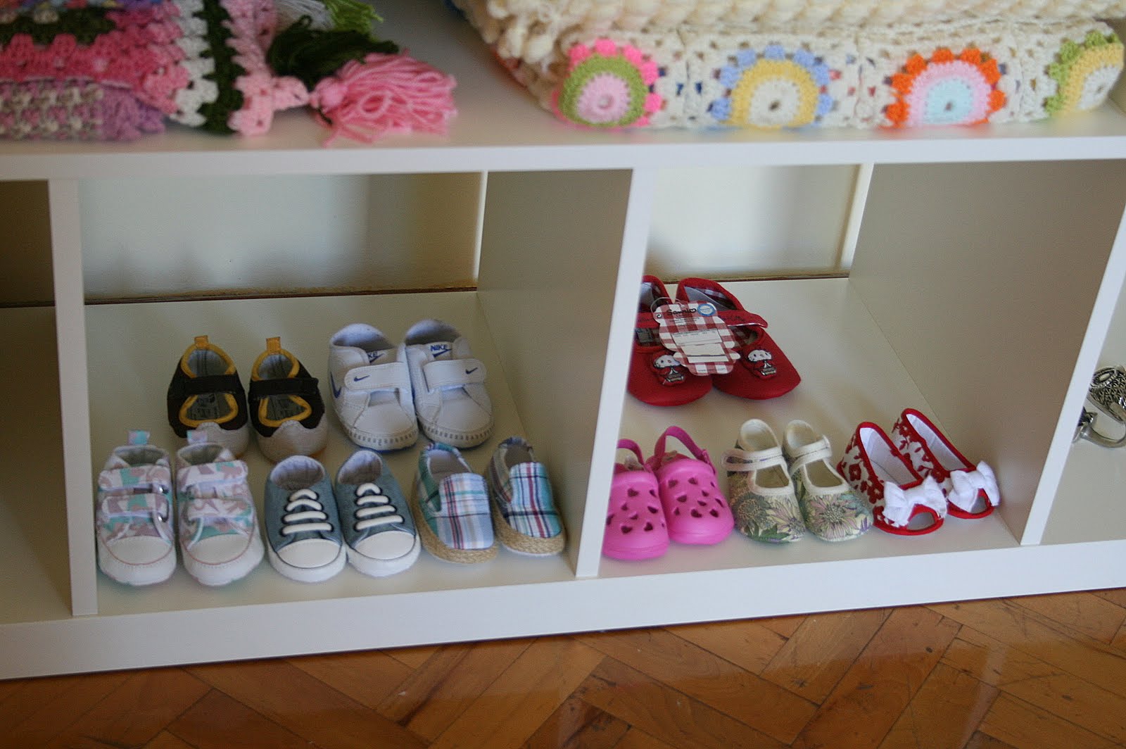 Biraz Karışık bir Bibeh Odası DOORSTEPPING