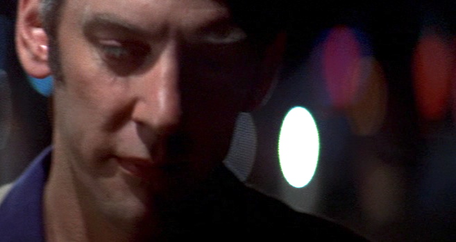 Sutherland has to be the least pushy private eye in the history of movies in ... Sutherland has to be the least pushy private eye in the history of movies in ...