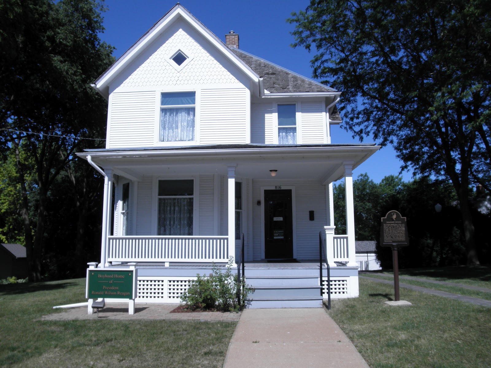 Home, Mr. President Presidential House Visit Ronald Reagan