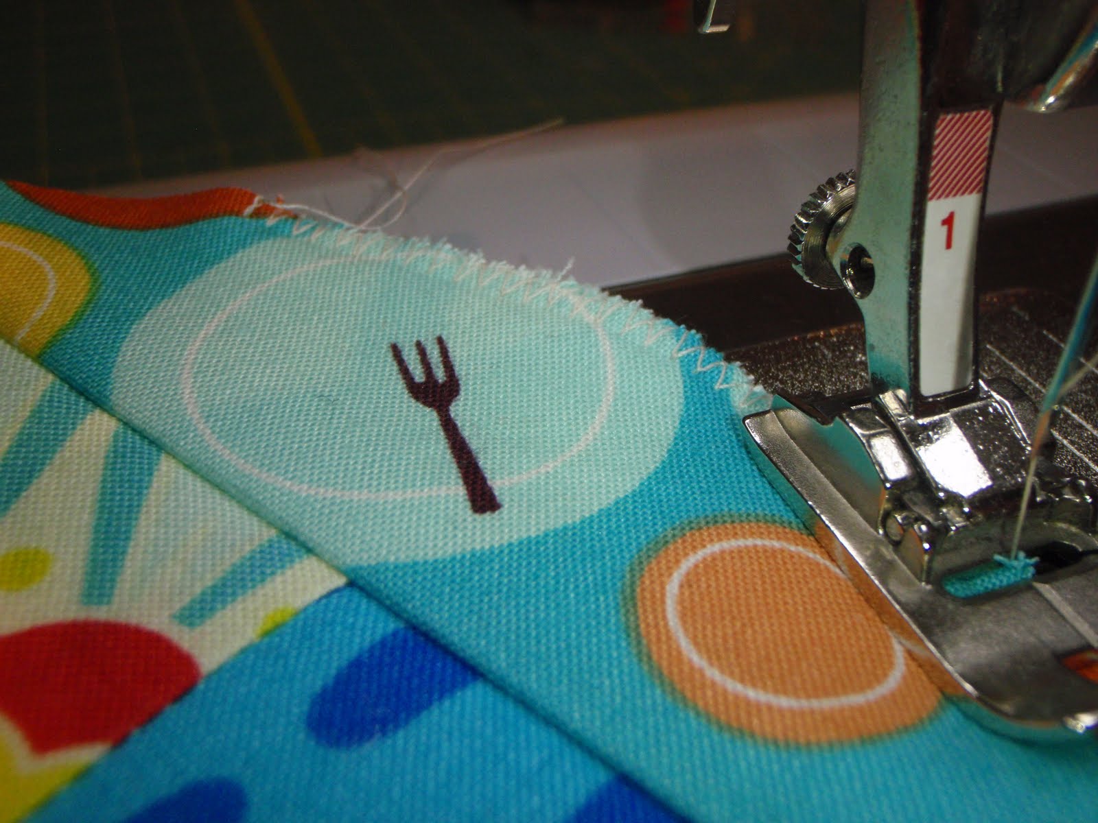 Spontaneous Threads Clothes pin keeper tutorial