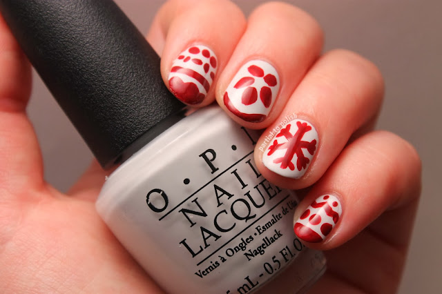 Christmas Sweater Nail Art