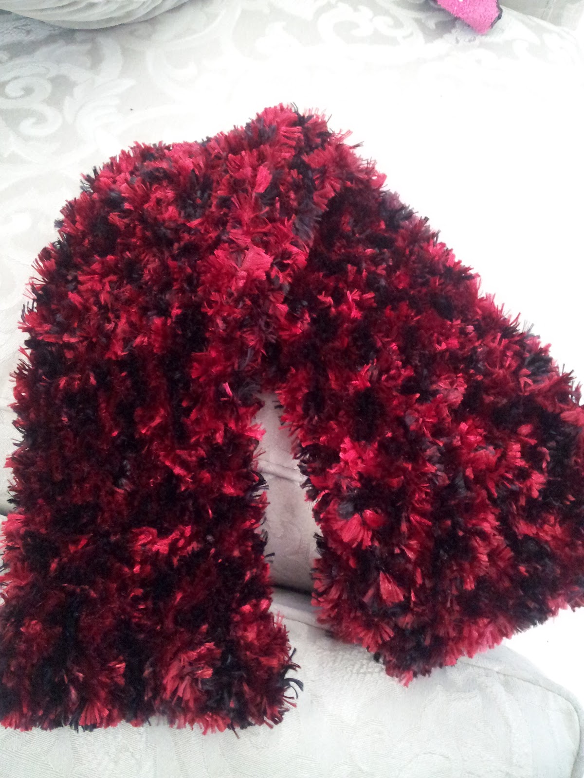 Bernat Boa Scarf submited images.