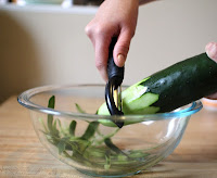 NATURAL DIY REMEDIES TO DEAL WITH ROACHES