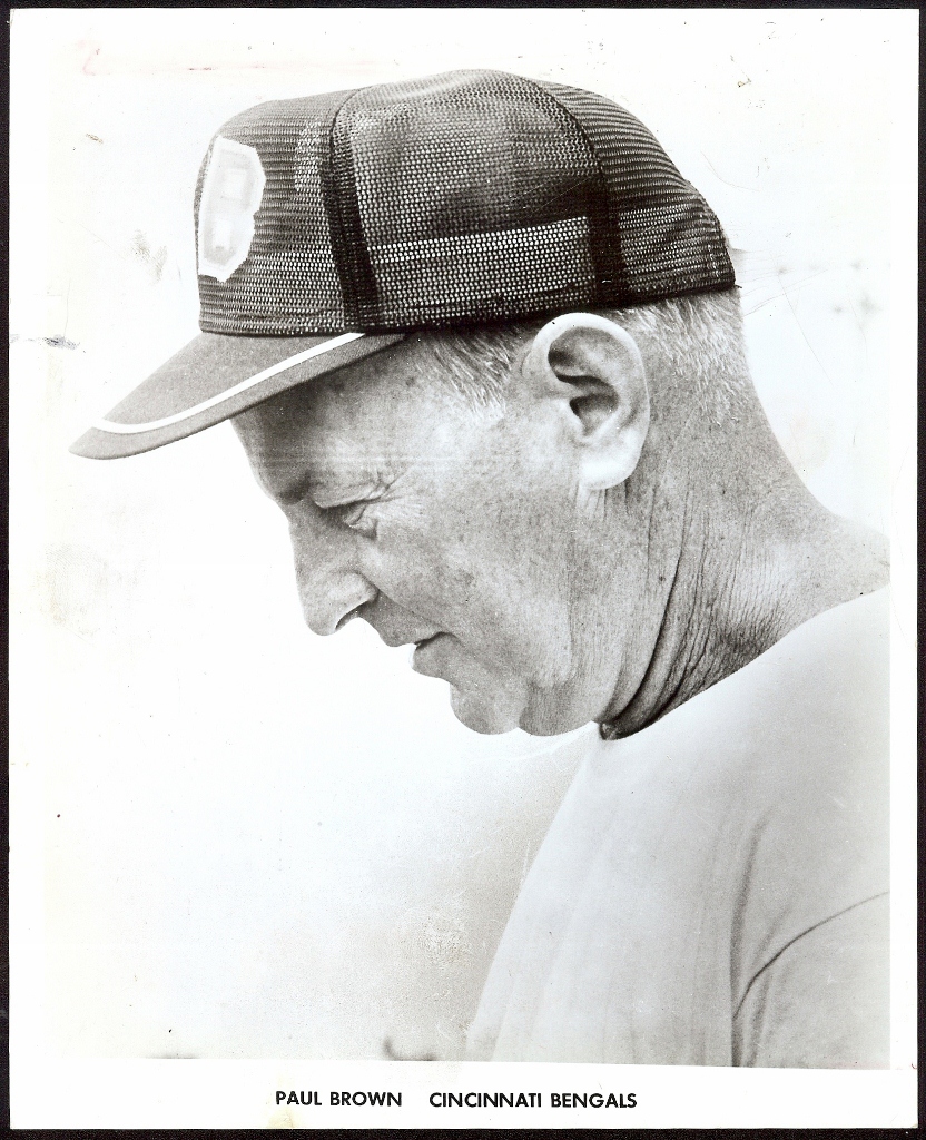 >The 1969 Paul Brown card Tales from the AFL