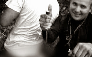 Παρακρατικοί σκοτώνουν και... τρώνε έναν άνθρωπο..(Βίντεο) -ΠΡΟΣΟΧΗ: Σοκαριστικές εικόνες κανιβαλισμού στην Κολομβία trwnw anthropous kolombia