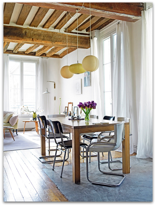 Art Symphony Bohemian Apartment in Paris