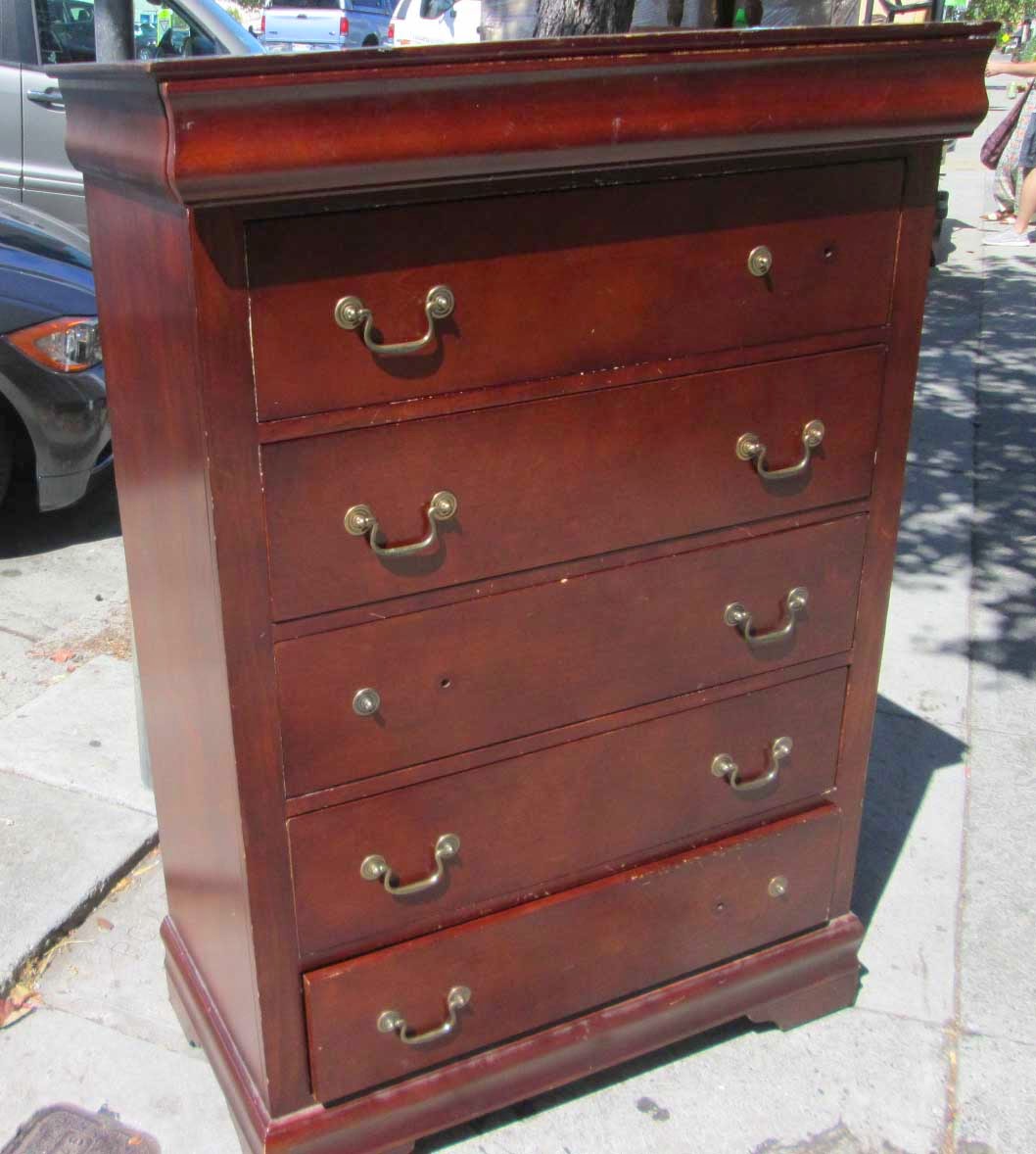 UHURU FURNITURE & COLLECTIBLES SOLD Cherry Finish Chest of Drawers 150