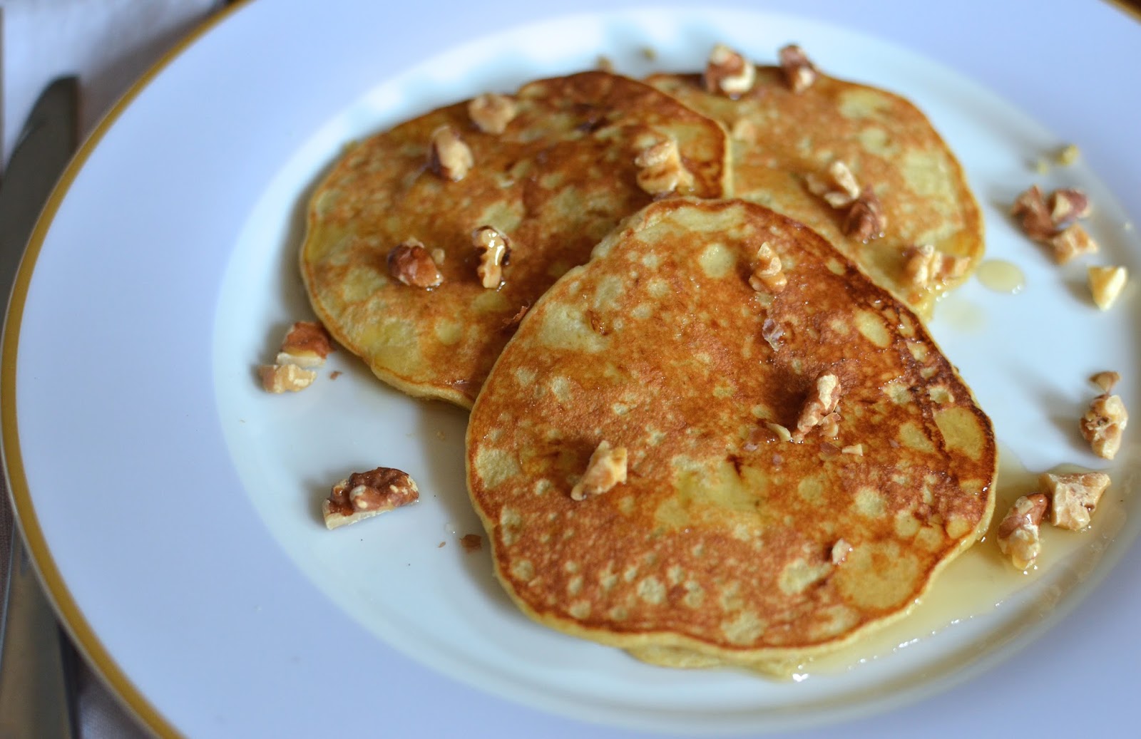 Playing with Flour 3ingredient banana pancakes