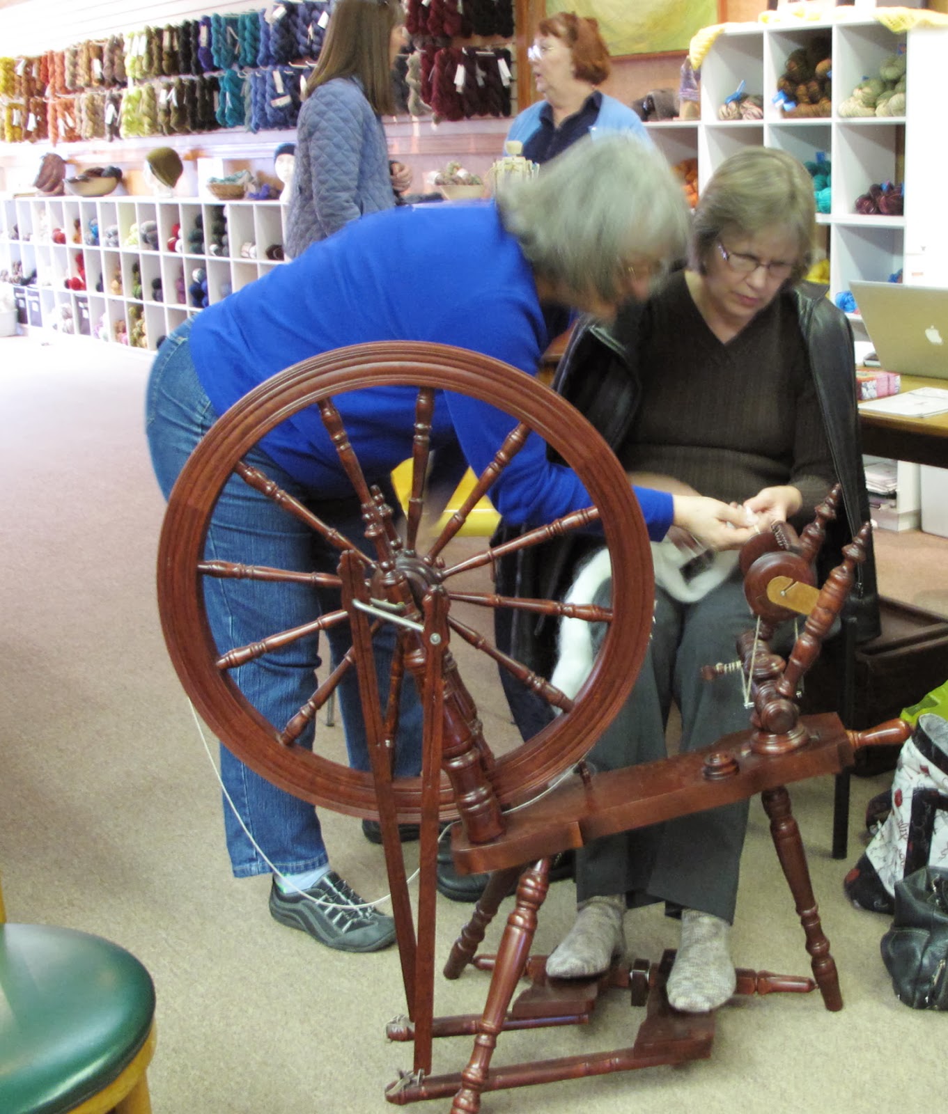 Norsk Needlework at Home Spinning guild in Redmond And my Summer